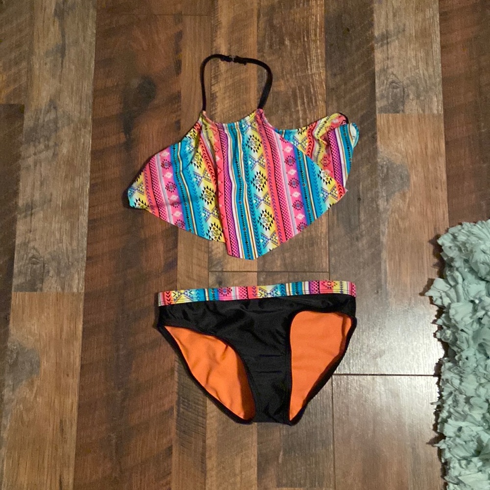 Hardly been used kids two piece bathing suit